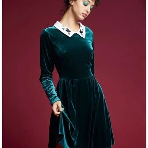 Disney Christmass Green Velvet Dress